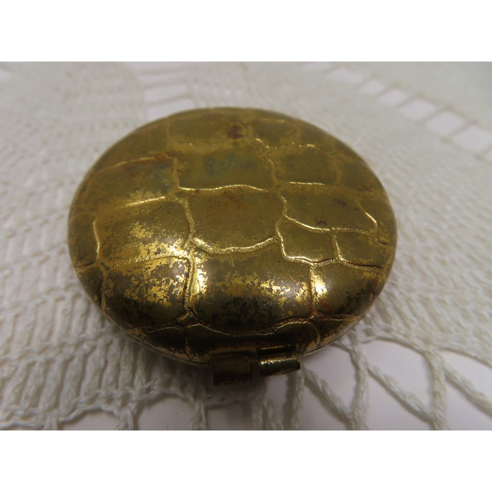VTG Vintage Ladies 1960s Pressed Powder 2" Compact Mirror Puff USA